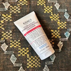 NWT Kiehls Ultra Facial Barrier-Hydrating Cleanser
